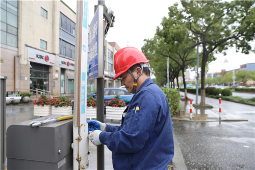 迎“妮”而上、逆風前行，企福物業人筑牢園區安全防線